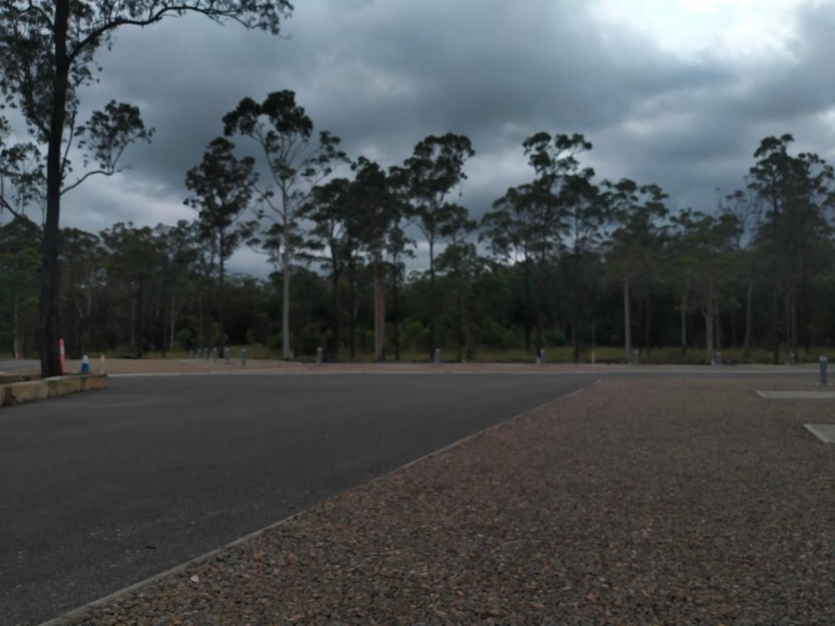 Australian Motor Home Tourist Park Twelve Mile Creek Karuah Exteriör bild